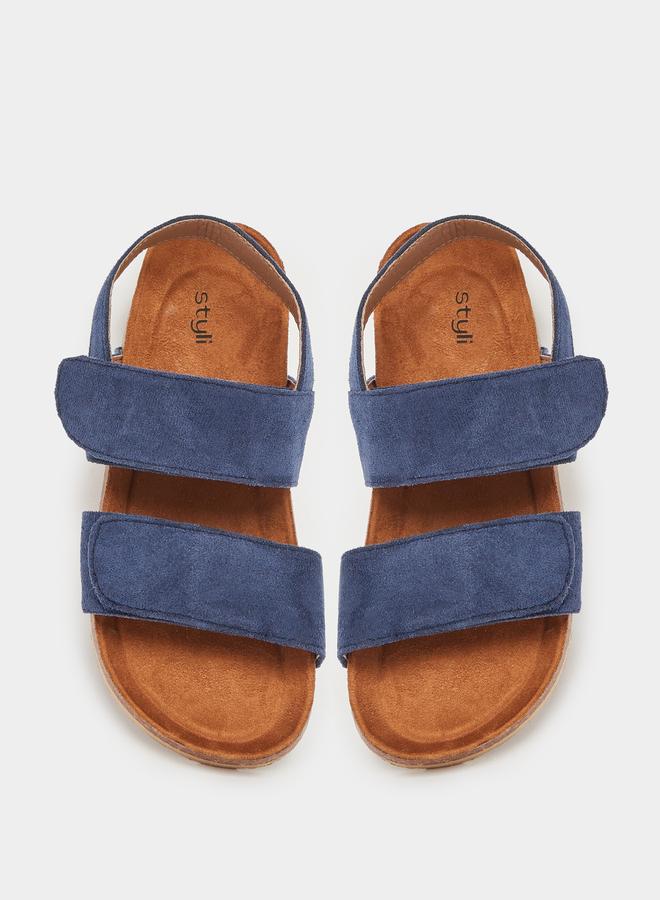 ستايلي صندل كاجوال بتفاصيل قماش - Image 5